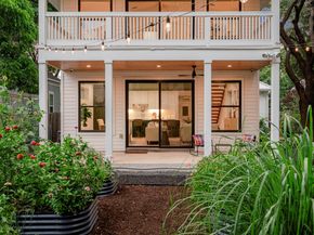 905 E 2nd ST, Austin TX 78702