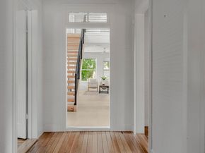 905 E 2nd ST, Austin TX 78702
