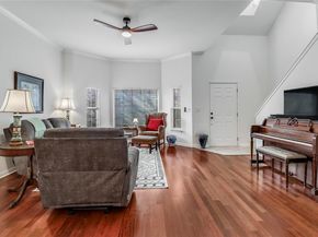 5515 Davis LN 52, Austin TX 78749