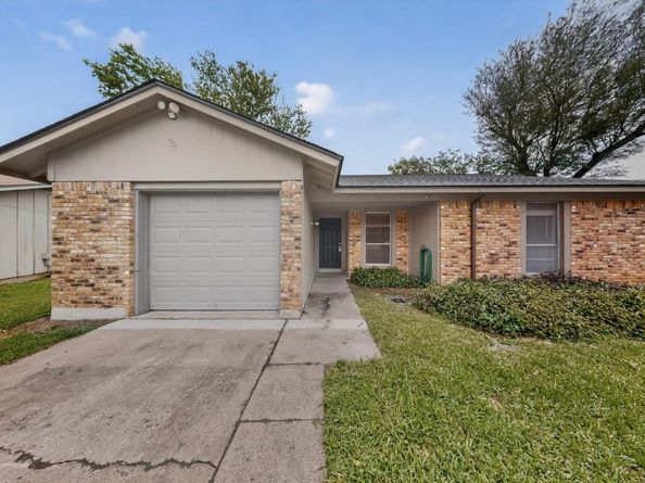 2404 Aldford DR, Austin TX 78745