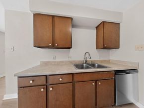 2404 Aldford DR, Austin TX 78745
