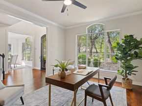 604 N River Hills RD, Austin TX 78733