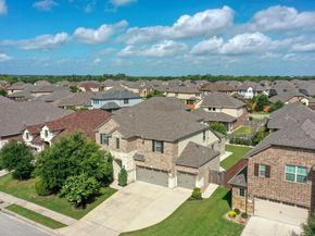2336 Centennial LOOP, Round Rock TX 78665