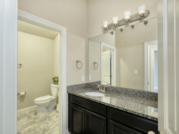2336 Centennial LOOP, Round Rock TX 78665