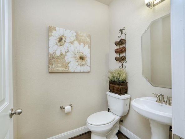 2336 Centennial LOOP, Round Rock TX 78665