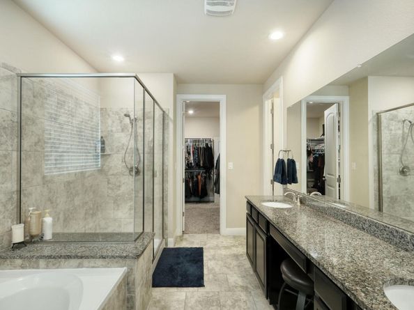 2336 Centennial LOOP, Round Rock TX 78665