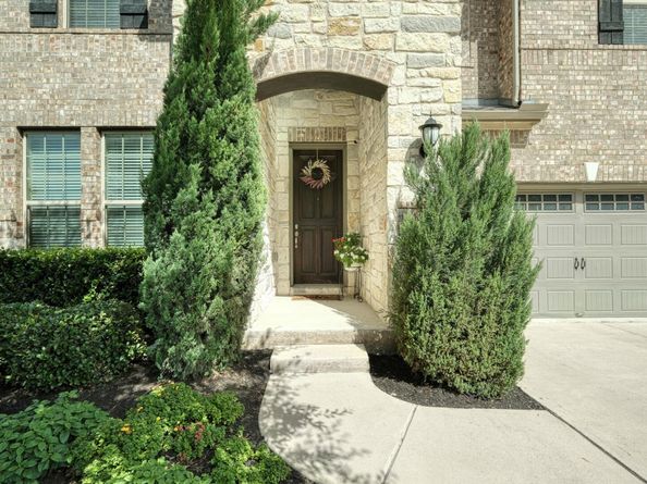 2336 Centennial LOOP, Round Rock TX 78665