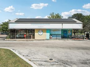 2114 Shoalmont DR, Austin TX 78756