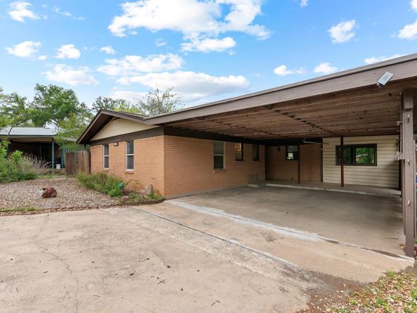5600 Libyan CIR, Austin TX 78745
