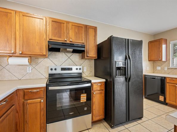 1103 Deerhound PL, Round Rock TX 78664
