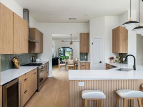 6000 Roxbury LN, Austin TX 78739