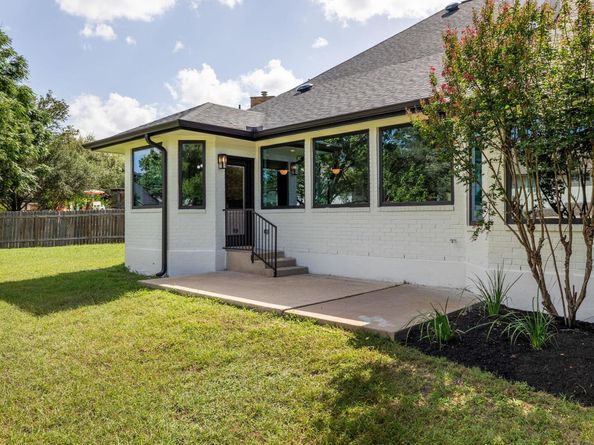 6000 Roxbury LN, Austin TX 78739