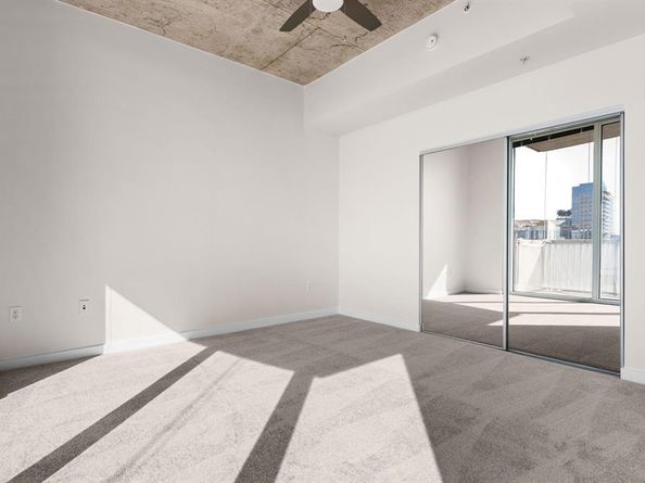360 Nueces ST 2506, Austin TX 78701