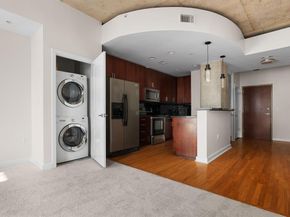 360 Nueces ST 2506, Austin TX 78701