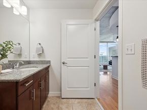 360 Nueces ST 2506, Austin TX 78701