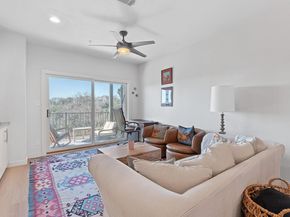 1741 Spyglass DR 1232, Austin TX 78746