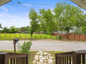 1909 College ROW, Austin TX 78702