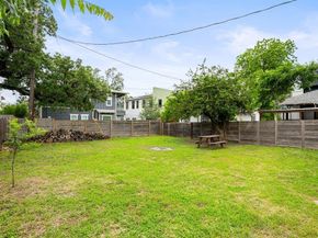 1909 College ROW, Austin TX 78702