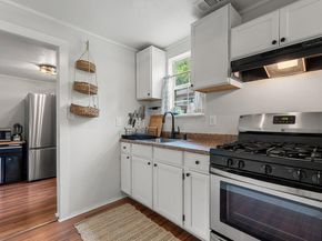 1909 College ROW, Austin TX 78702