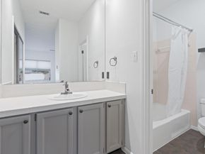 10819 Crown Colony DR 22, Austin TX 78747