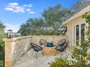 700 Furlong DR, Austin TX 78746