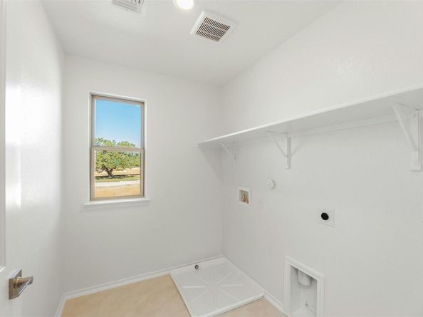1628 River Plateau DR, Leander TX 78641