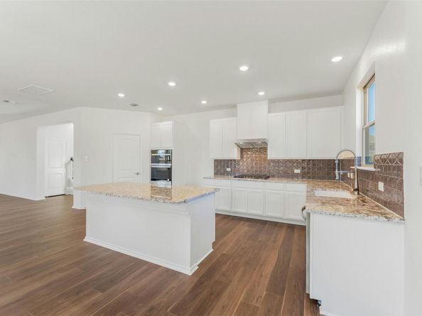 1628 River Plateau DR, Leander TX 78641