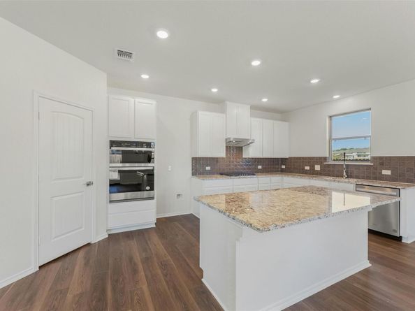 1628 River Plateau DR, Leander TX 78641