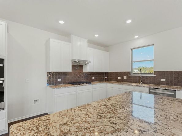 1628 River Plateau DR, Leander TX 78641