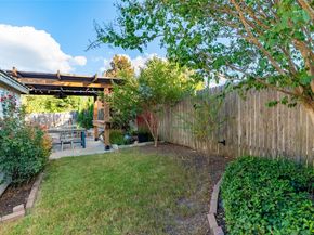 2009 Garretts WAY, Manchaca TX 78652