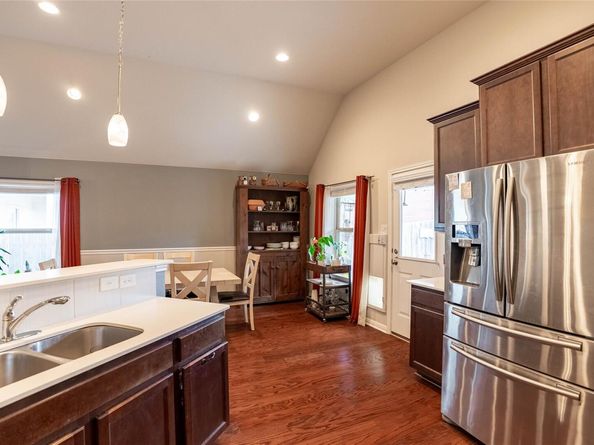 2009 Garretts WAY, Manchaca TX 78652