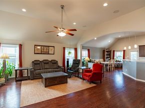 2009 Garretts WAY, Manchaca TX 78652