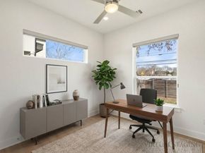 709 W St Elmo RD 2, Austin TX 78745