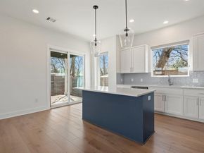 709 W St Elmo RD 2, Austin TX 78745