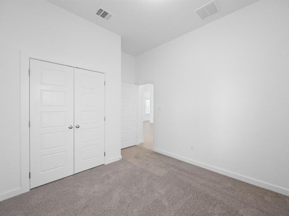 8011 Shining Flor RUN, Lago Vista TX 78645