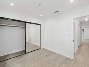 7211 Lakewood DR C111, Austin TX 78750