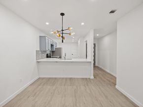 7211 Lakewood DR C111, Austin TX 78750