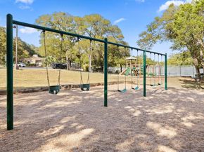 7211 Lakewood DR C111, Austin TX 78750