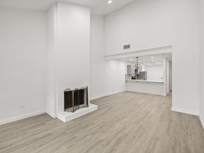 7211 Lakewood DR C111, Austin TX 78750