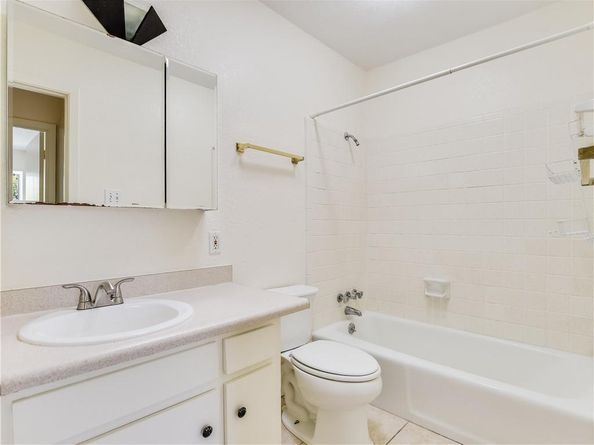 2804 Westhill DR, Austin TX 78704