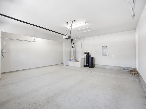 103 County Road 180 35, Leander TX 78641