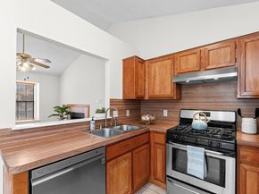 11821 Bittern HOLW 12, Austin TX 78758