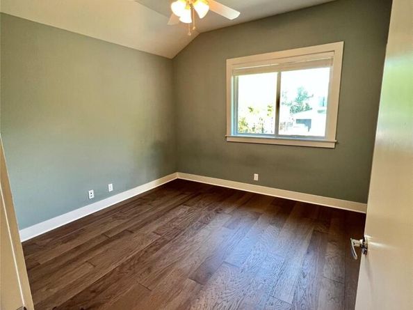5402 Avenue F A, Austin TX 78751