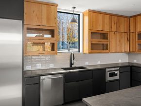 237 Canyon Turn TRL, Lakeway TX 78734