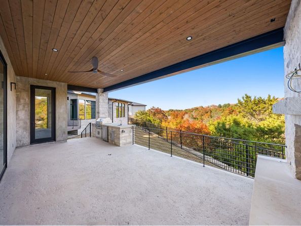 237 Canyon Turn TRL, Lakeway TX 78734