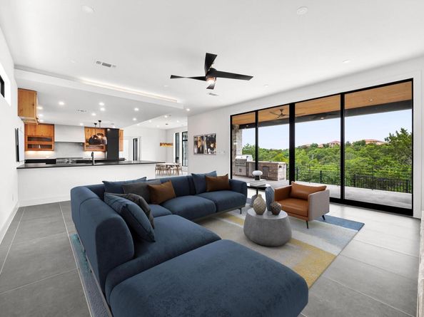 237 Canyon Turn TRL, Lakeway TX 78734