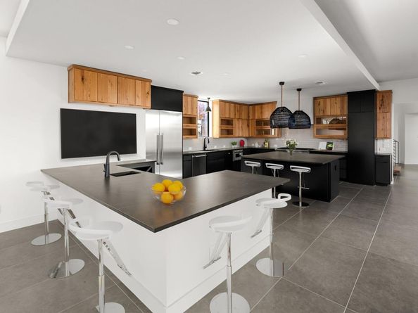 237 Canyon Turn TRL, Lakeway TX 78734