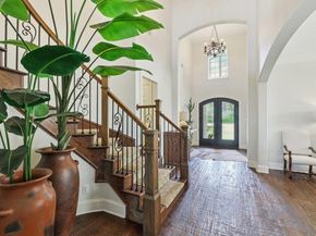 808 Santaluz PATH, Austin TX 78732