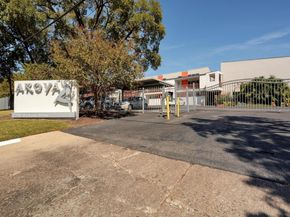 2200 Dickson DR 113, Austin TX 78704