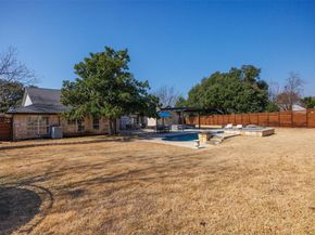 1607 Mayfield DR, Round Rock TX 78681
